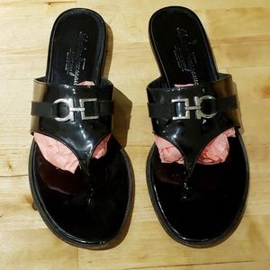 Salvatore Ferragamo Sanda6